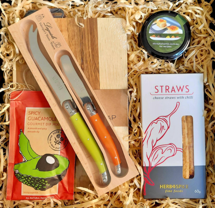 GIFTBOX DELUXE | Cheese Board Deluxe