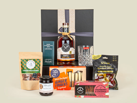THE GOLDEN HOUR GIFT BOX